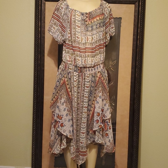 Chelsea & Theodore Dresses & Skirts - Chelsea & Theodore Dress
